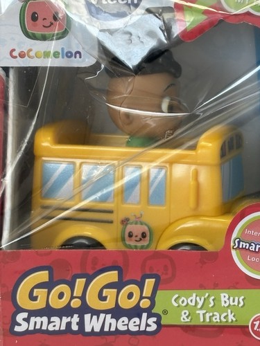 Vtech CoComelon Go!Go! Smart Wheels Cody's Bus & Track Schoolbus - NEW - Picture 5 of 10