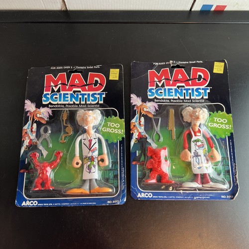 De Colección Par de Figuras de Acción Científico Loco con Monstruo Rojo Arco 1987 Nuevo En Paquete