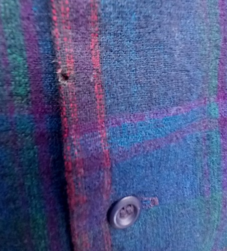 Vintage 70's Pendleton 100% Virgin Wool Board Shirt Plaid Loop Collar w / Flaws - Picture 4 of 14