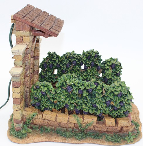 Fontanini Lighted Nativity Village "The Vineyard " and Accessories for 5" Scale - Picture 6 of 24