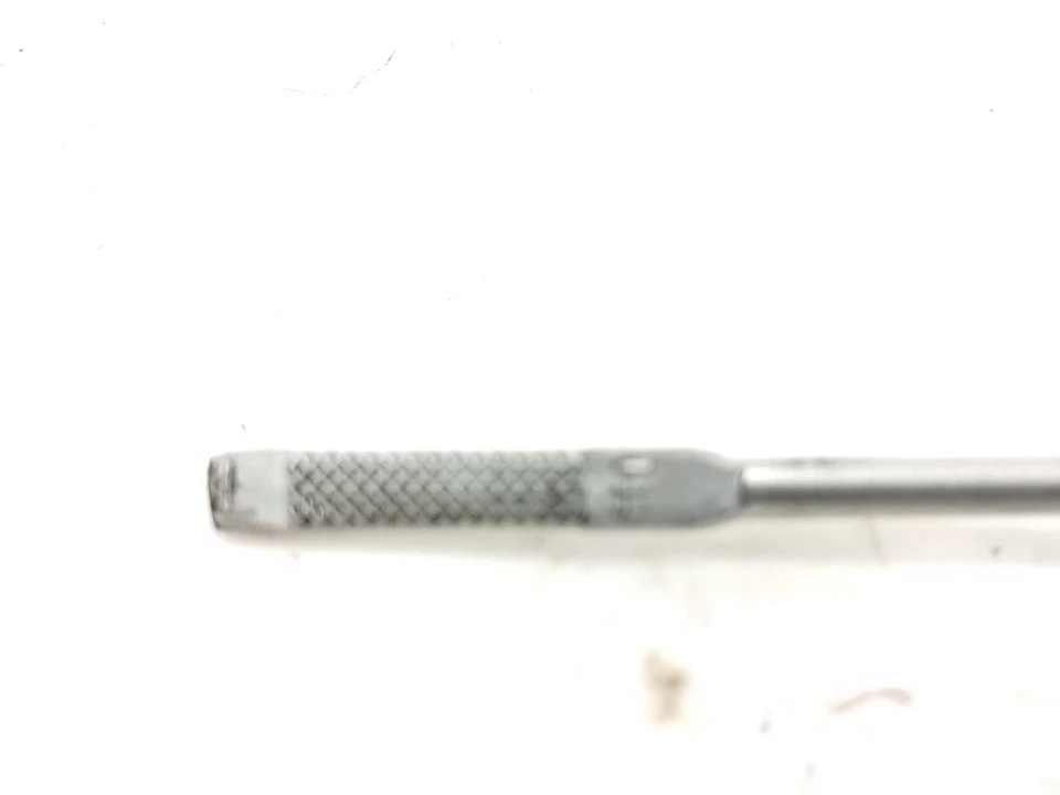 Suzuki DR350 1999 cuadro principal de aceite tapa de varilla de inmersión Foto 2 de 4