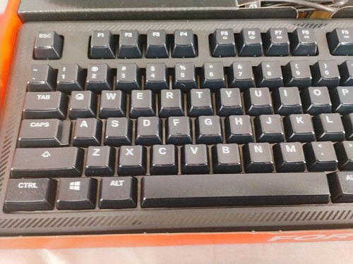 SteelSeries Apex 100 Keyboard Vibrant Blue Illuminated Backlighting LED New Open - Picture 9 of 12