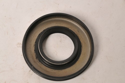 Genuine NOS Kimpex 09-146 Crankshaft Oil Seal for Snowmobile | 30 62 10 - Picture 2 of 2