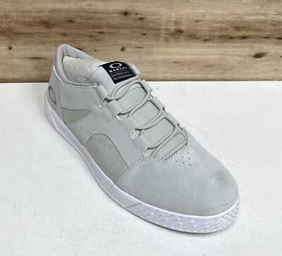 Oakley street clearance 2 td sneakers