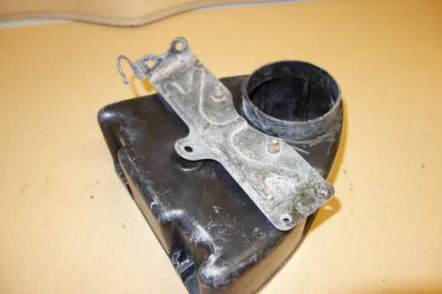 Yamaha TZR 250 3MA TZR250 toma inferior del filtro de aire airbox - Imagen 4 de 7