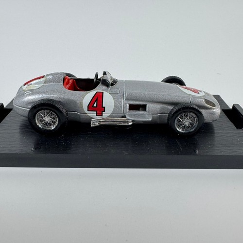 Brumm 1/43 1993 Fangio series S022 Mercedes W196 Swiss Grand Prix 1954 boxed - Picture 8 of 14