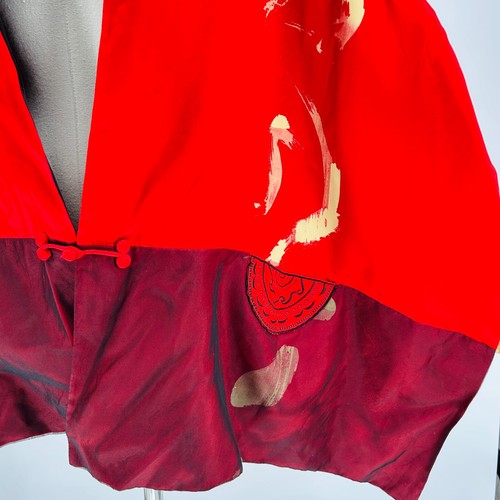 RARE 90s Chico’s 100% Silk Satin Red Black Asian Large Scarf Shawl Wrap - Picture 2 of 9