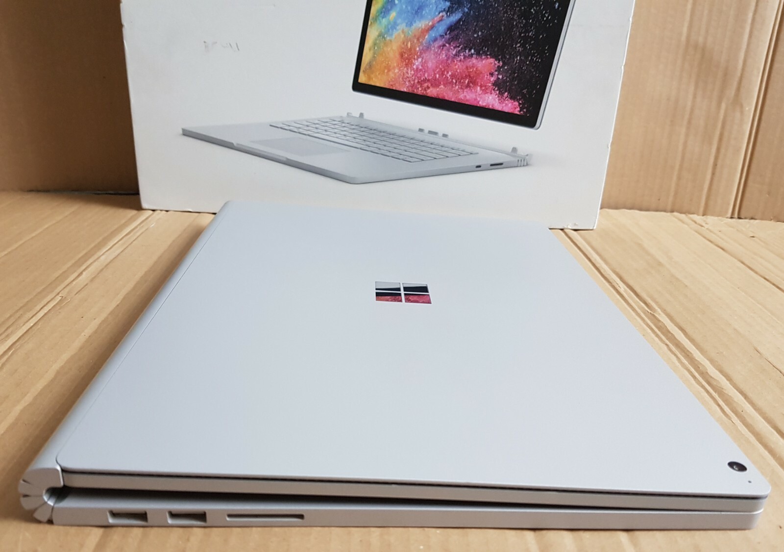 Microsoft Surface Book 2 15'' i7 16Gb 1TB SSD Geforce GTX1060 6GB Max Spec - Picture 2 of 10