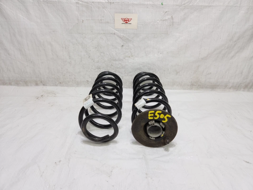 19-21 Volkswagen Jetta Rear Right & Left Suspension Coil Spring OEM 5QM 511 121 Foto 2 de 4