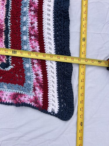 Vintage Handmade Granny Wavy Crochet Afghan 44X46 Blanket Throw Runner Fancy - Picture 7 of 13