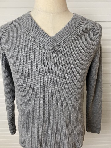 Banana Republic Men's V-Neck Sweater Small Gray Long Sleeve Casual Sweater - Picture 2 of 6