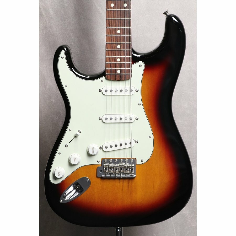 ギター Fender Traditional 60s Stratcaster Fender Stratocaster Solid Body Electric Guitar (1966