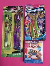 Lot X3 Variety of Toys, 2 Ninja Turtles Gliders, Spinner Paint A Truck Magnet