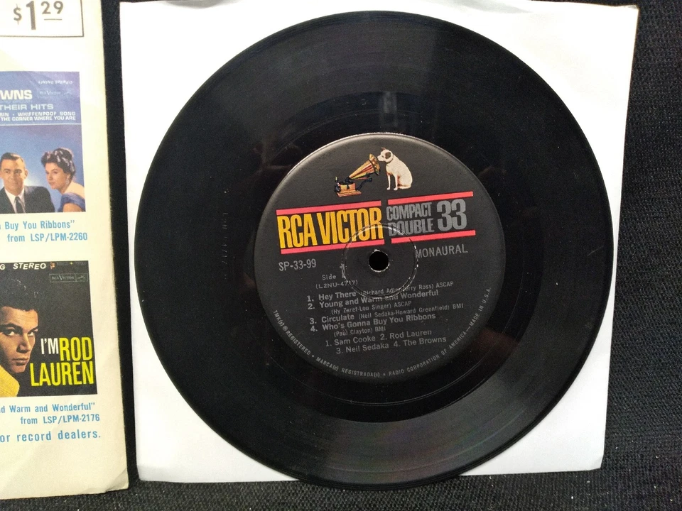 Compact 33 Double Vinyl EP 33 1/3 RPM 7" record RCA Victor SP-33-99 1961 Various Foto 2 de 4
