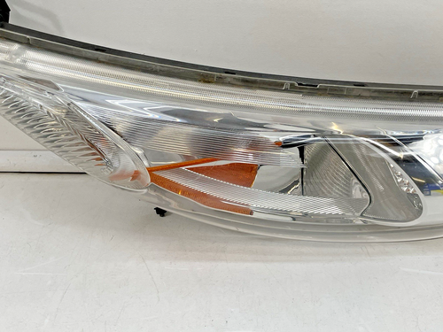 2011-2014 Nissan Juke Driver Corner/Park Light Lamp Turn Signal OEM !!TAB!! - Picture 5 of 13