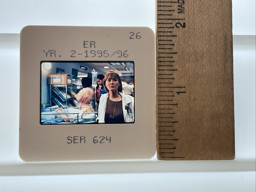 1995 "ER" TV Show 35mm Transparency Color Slide - Picture 2 of 3