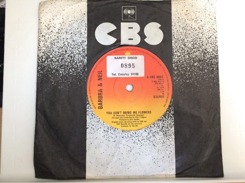 Barbra & Neil - You Don't Bring Me Flowers 7" Vinyl Single Record - Picture 5 of 6