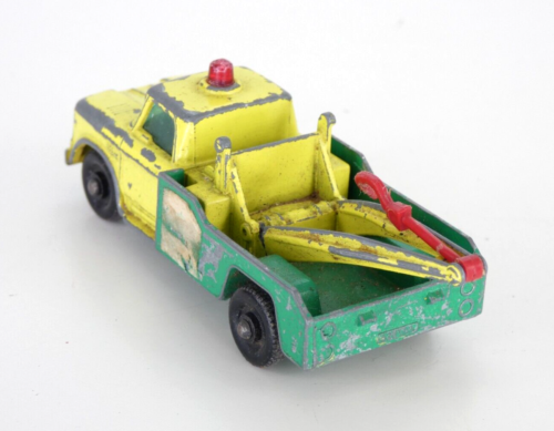 Matchbox Dodge Wreck Truck Lesney Green Yellow No13 Toy Vintage Model - Picture 7 of 11