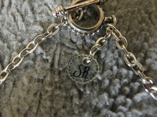 S.R. GRAY LEATHER LOOKING SCRUNCHY W/ PEARL & BEADS NECKLACE - Picture 5 of 9