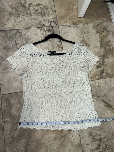 Crochet H&M Ivory Top - Picture 6 of 7