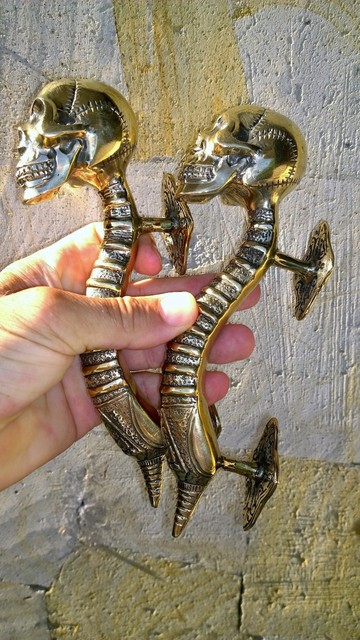 2 small SKULL handle DOOR PULL spine BRASS old vintage style Polished 8 " B 2 small SKULL handle DOOR PULL spine BRASS old vintage style Polished 8 " B