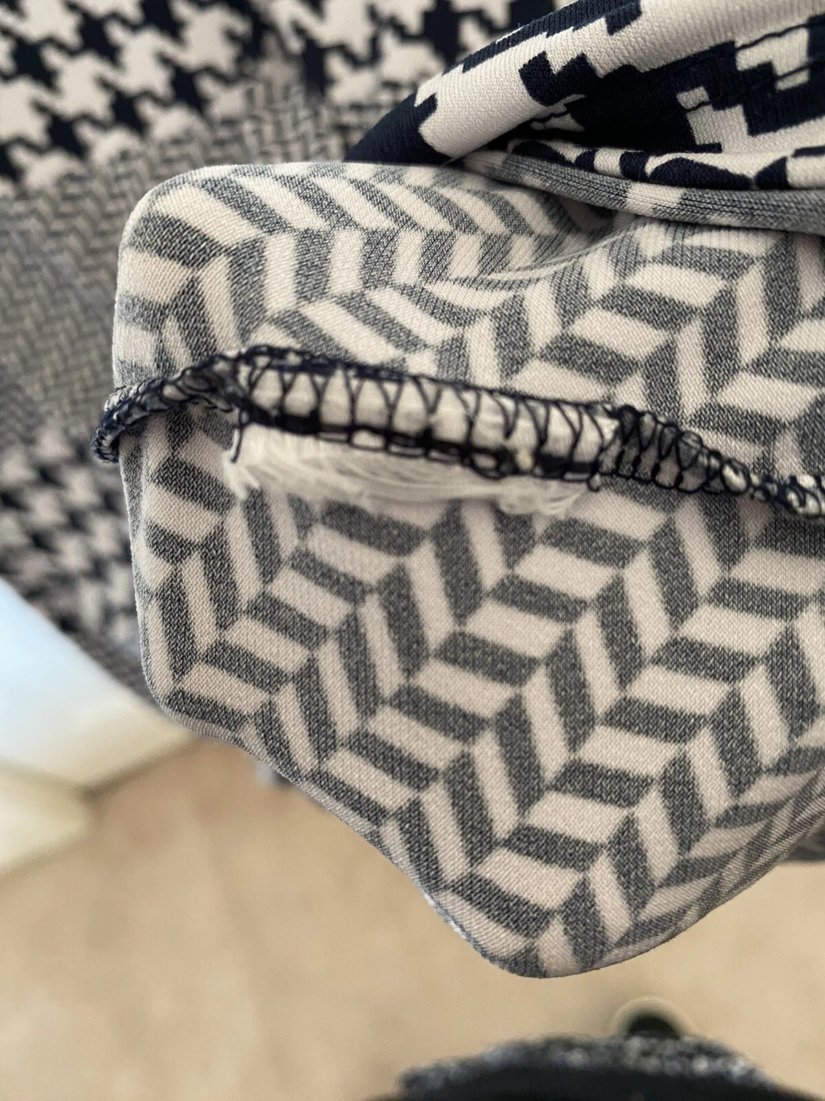 Abito Michael Kors maglia manica lunga tubino bianco e nero geometrico taglia P taglia 2