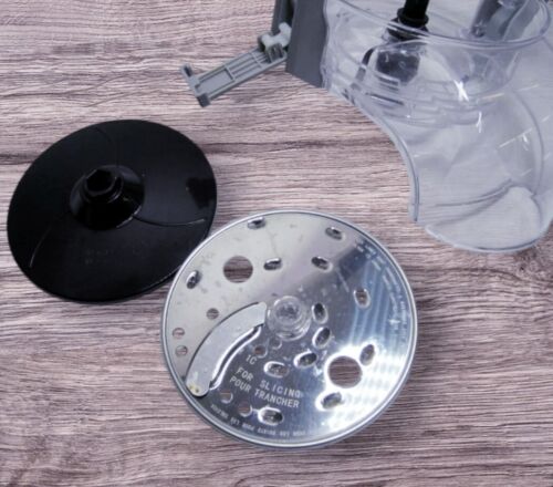 Magic Bullet Veggie Bullet VB-101 Spiralizer/Bowl Spout Lid Replacement Part - Picture 2 of 9
