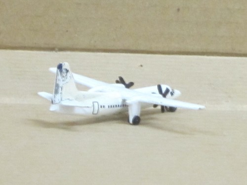 Flugzeug Fokker 50 "DLT" weiß Box Schabak 930/69 1:600 - Bild 2 von 6