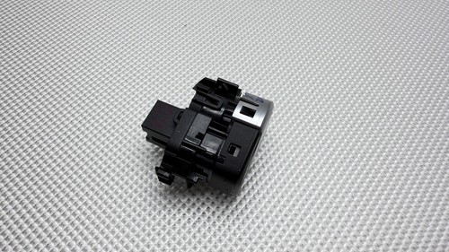 2018 2019 2020 2021 BMW X3 G01 IGNITION START STOP SWITCH BUTTON 61316842092 OEM - Picture 5 of 9