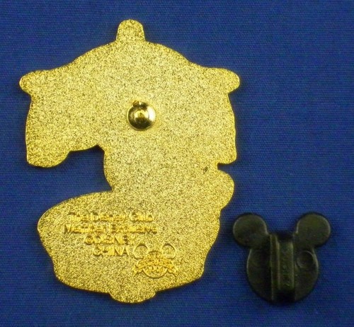 Prendedor Pirata Mickey Mouse Nido de Cuervo Piratas del Caribe Disney Club # 21333 - Imagen 4 de 4