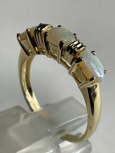 Eccezionale anello in oro giallo 9 carati OPAL 3 pietre - Foto 2 di 9