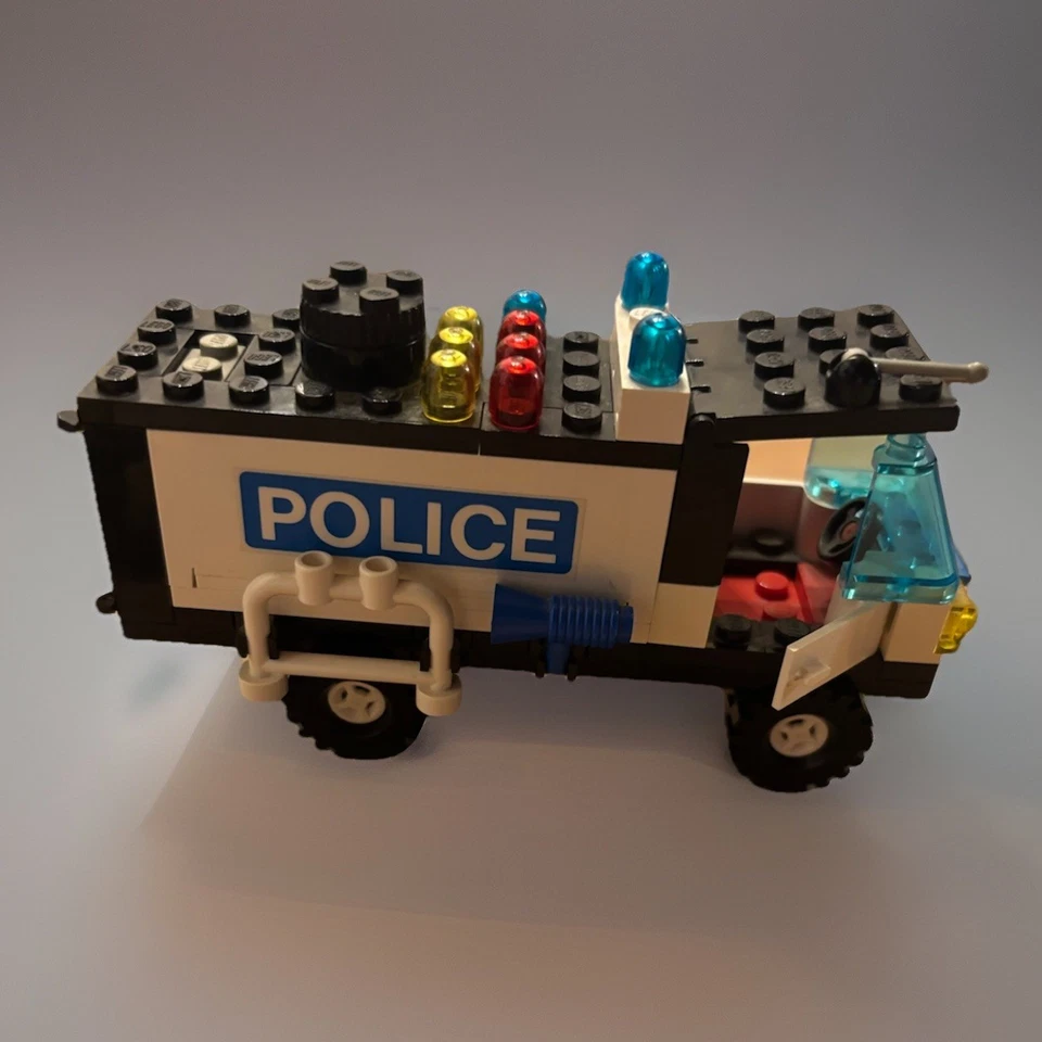 LEGO Town: Mobile Police Truck (6450) - Bild 2 von 4