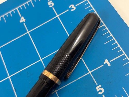 Judd's Vintage Moore Finger Tip Missing Lever Fountain Pen w/14kt. Gold Fine Nib - Picture 9 of 9