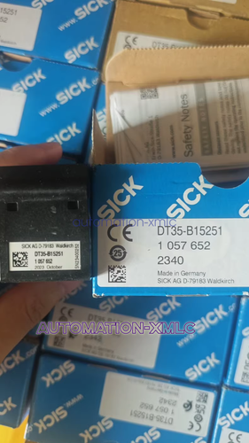 DT35-B15251 Laser ranging sensor 1057652 - Picture 3 of 6