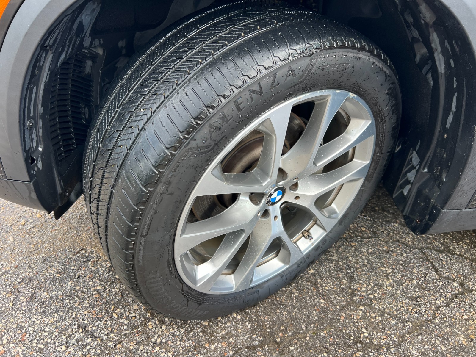 BMW X5 - Image 16