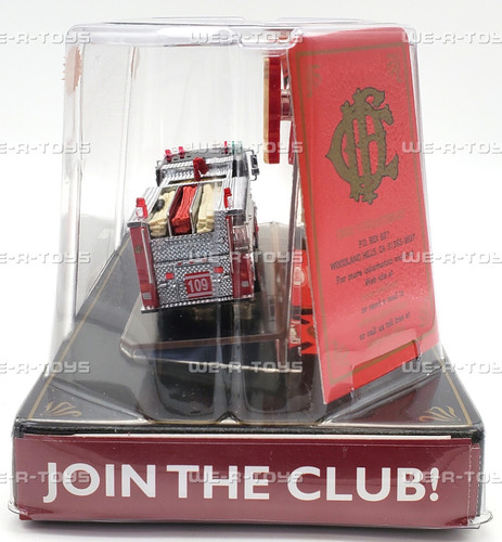 Code 3 Collectibles City of Chicago Die Cast Fire Engine 109 Ltd Ed #12316 - Picture 4 of 8