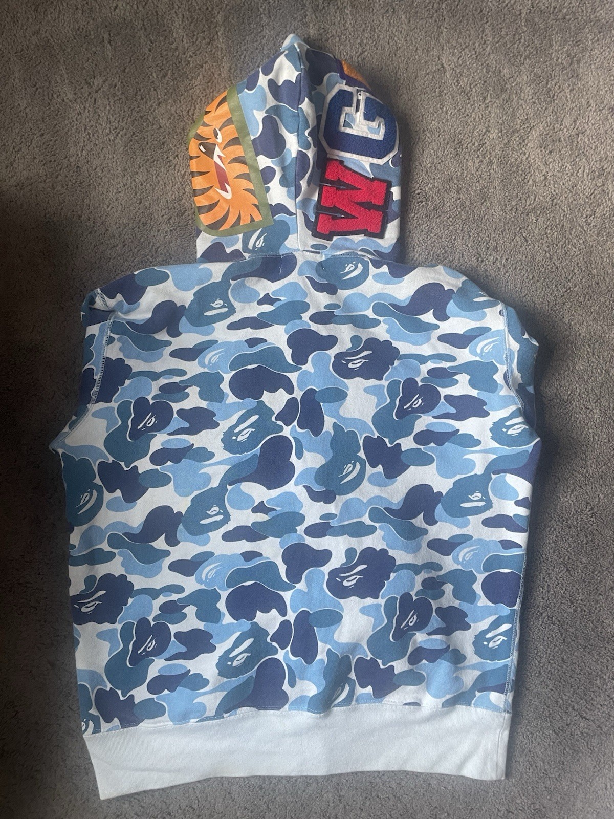 Picture 2 of 5