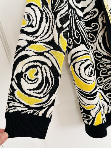 St John Set Cardigan and Tank Women S Black/yellow/white 2 Pcs - Picture 11 of 14
