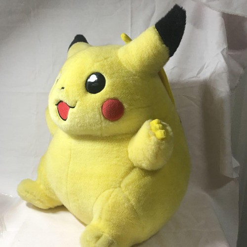Rarissimo peluche Pokemon Pikachu prima generazione vintage oversize - Foto 2 di 4