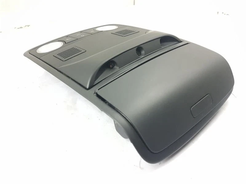 Volkswagen Scirocco 2015 techo interior luz central 1K0867489 Foto 4 de 4