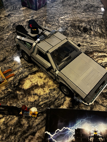 LEGO Icons: Back to the Future Time Machine 10300 near Complete Manual Delorean - Picture 4 of 5