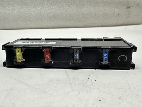 T50749 2004-2009 Toyota Prius Integration Relay C Module 8264147020 OEM - Picture 5 of 6
