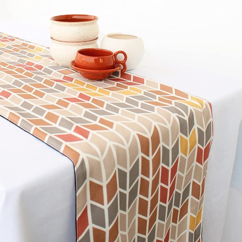 Cotton Canvas Geometrical Printed 6 Seater Table Runner (13 X 72 Inches) - Picture 3 of 4