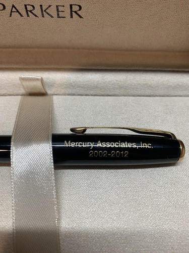 Parker Ballpoint Pen With Box & Advertising Mercury Associates Black And Gold. - Picture 3 of 8