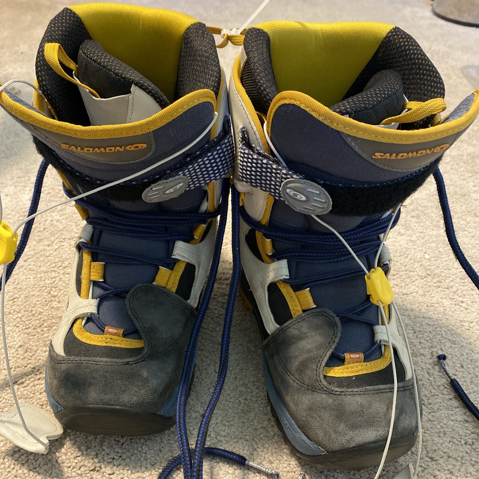 Stivali da snowboard rubino Salomon donna taglia 5 5 gialli bianchi neri usati