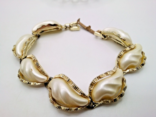 Karu Arke Bracelet PEARL Moonglow Signed Vintage Costume Jewelry Silver TONE - Picture 4 of 10