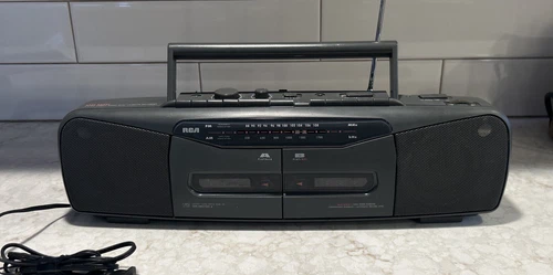 RCA RP-7768A AM/FM Stereo Radio Dual Cassette Boom Box VNTG READ FAST SHIPPING