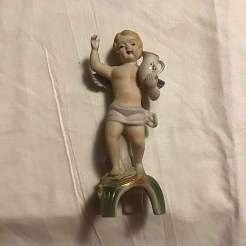 Vintage Ucagco Japan Angel Figurines - Picture 5 of 5