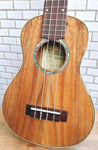 Alulu Solid Acacia Koa Concert Ukulele, flower inlay, with case HU1643 - Picture 3 of 14