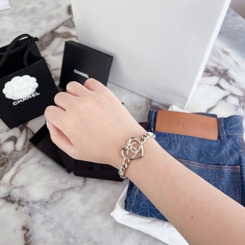 CHANEL Light Gold Hardware Hollow Design Crystal Inlaid CCS Bracelet 24C - Picture 8 of 8